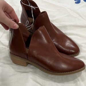 Brown leather booties NWT